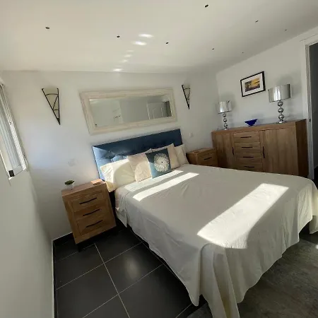 Eagles Nest Apartment *
